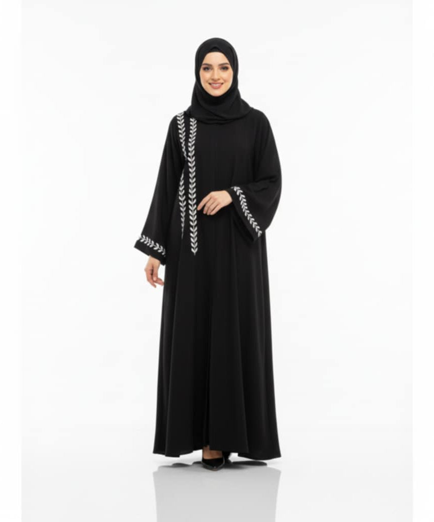 Raneen yaz ve pratik abaya