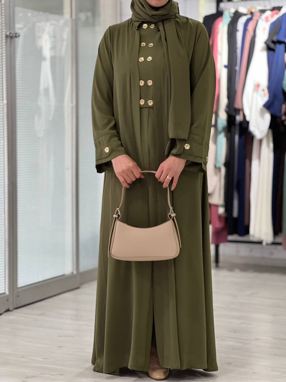 Hiba Takımı Yazlık  – Günlük kullanım için ideal, hafif ve şık bir tasarım