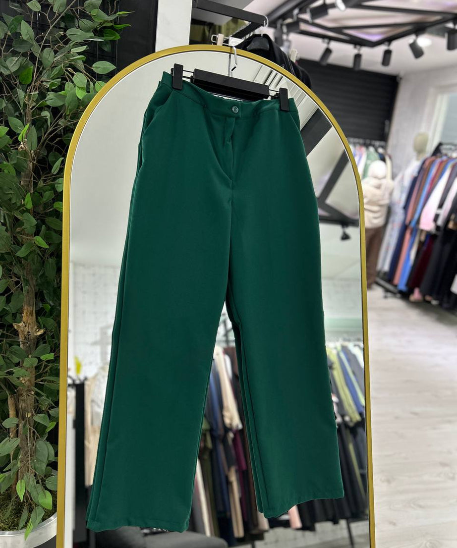 Rania Resmî Takımı (zümrüt)