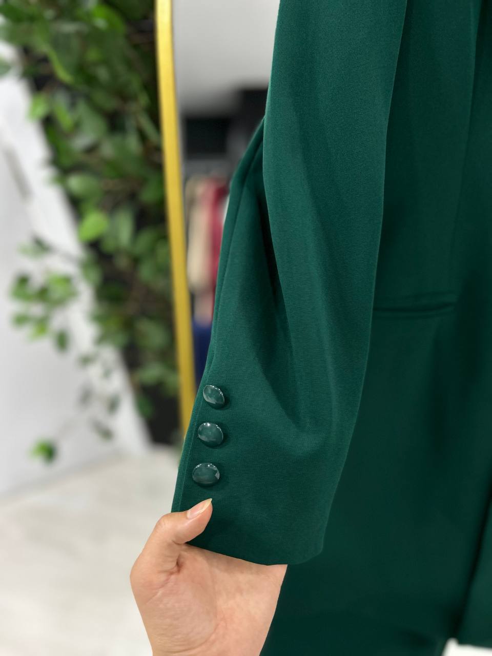 Rania Resmî Takımı (zümrüt)