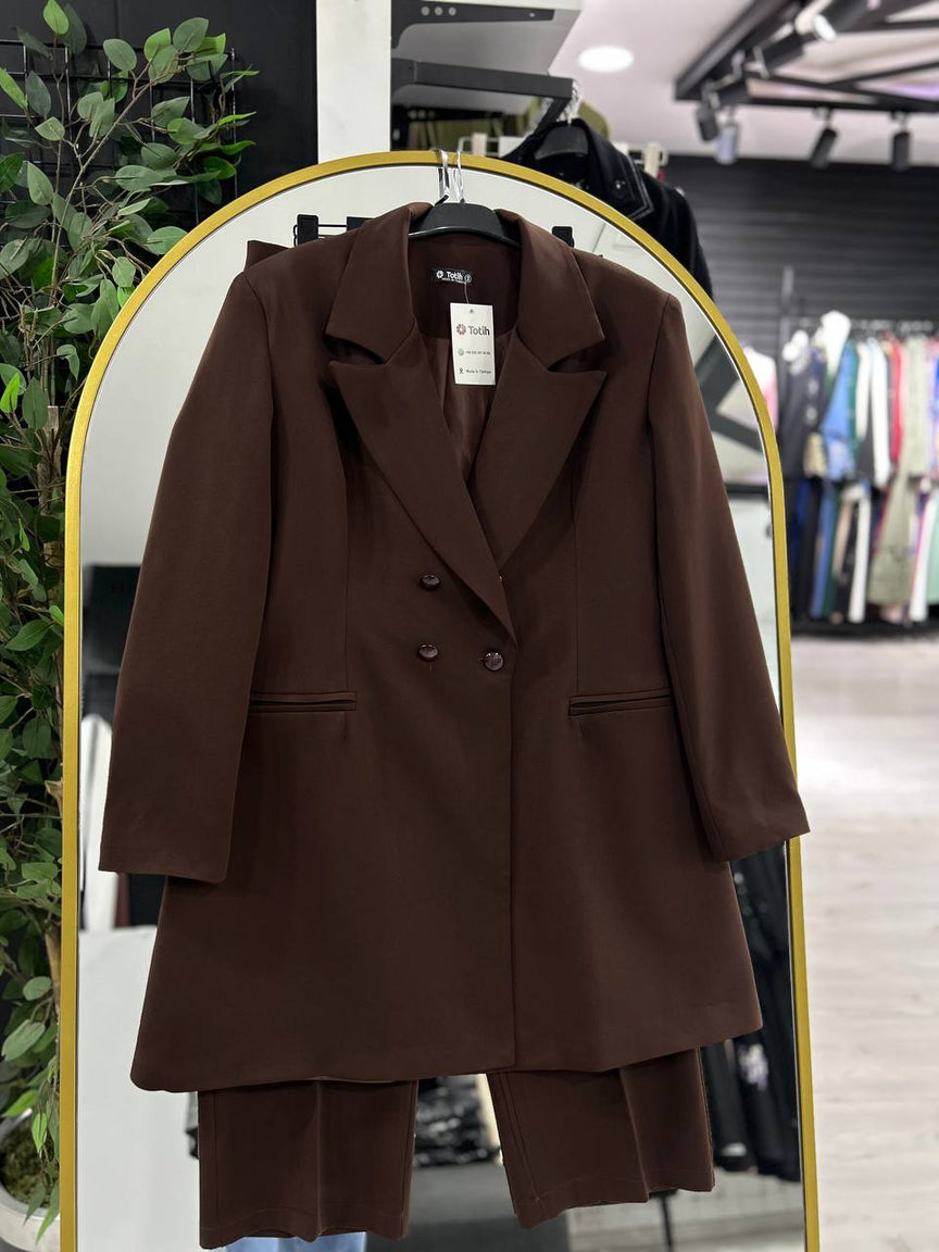 Rania Resmî Takımı (kahverengi)