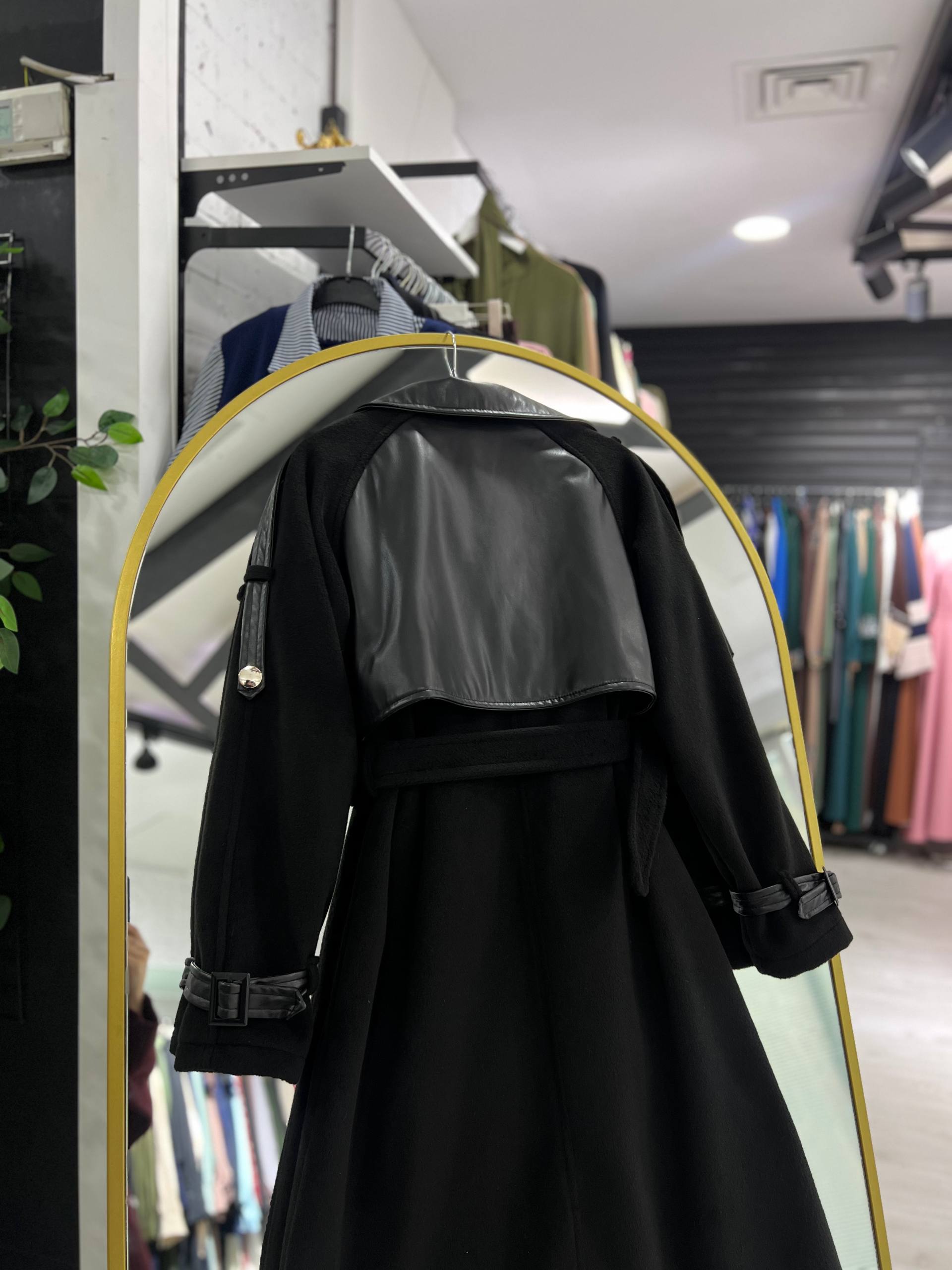 Maria Kışlık Ceket (Siyah)