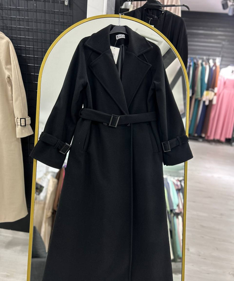 Tima\'nın Resmi Kış Ceketi, Siyah