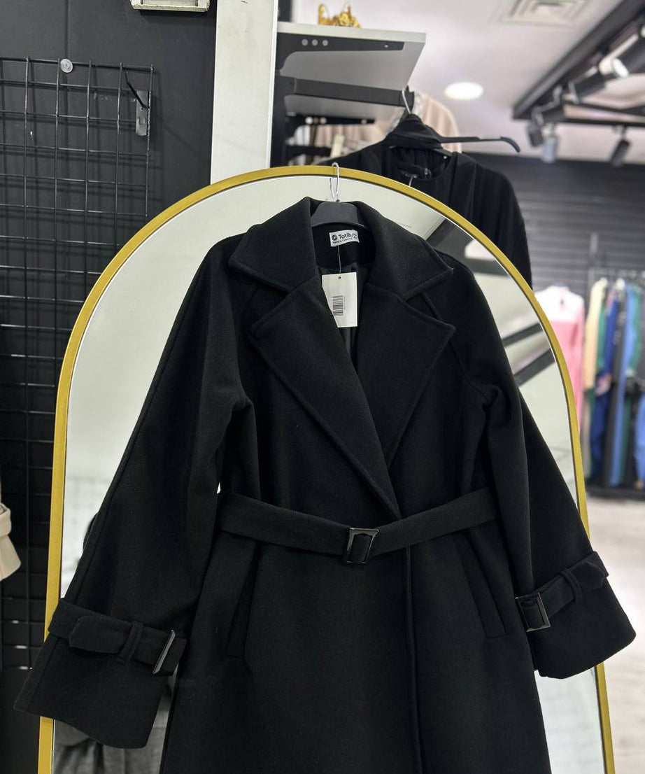 Tima\'nın Resmi Kış Ceketi, Siyah