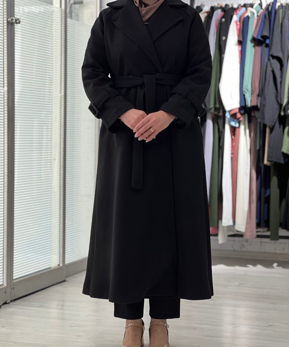 Tima\'nın Resmi Kış Ceketi, Siyah