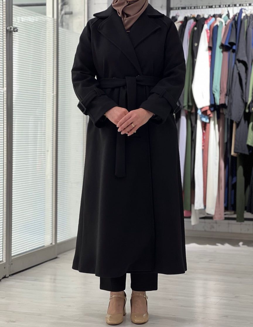 Tima\'nın Resmi Kış Ceketi, Siyah